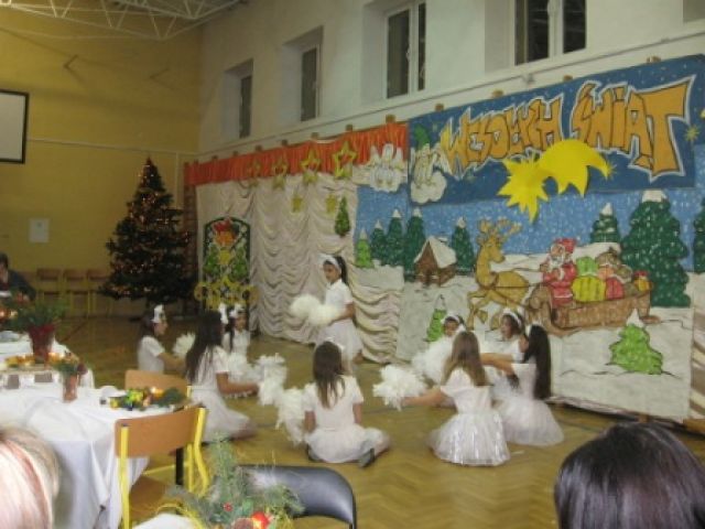 Spotkanie Wigilijne dla obecnych i byłych pracowników SP10