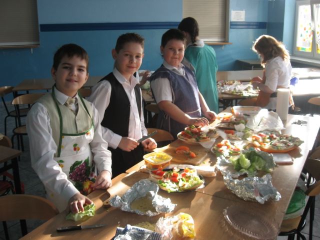 DRZWI OTWARTE W SP10