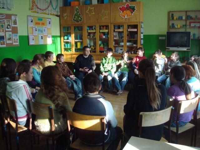 Działania z zakresu profilaktyki w SP 10 - Dzień Bezpiecznego Internetu